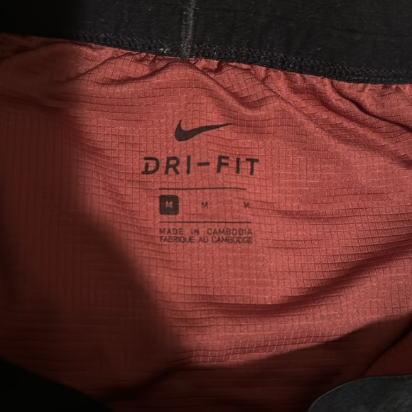 Nike dri fit running shorts - Picture 3 of 3